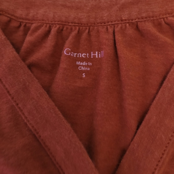 Garnet Hill Women's Size Small Relaxed Fit V- Neck Bat Sleeve Button-up Top - Picture 3 of 9